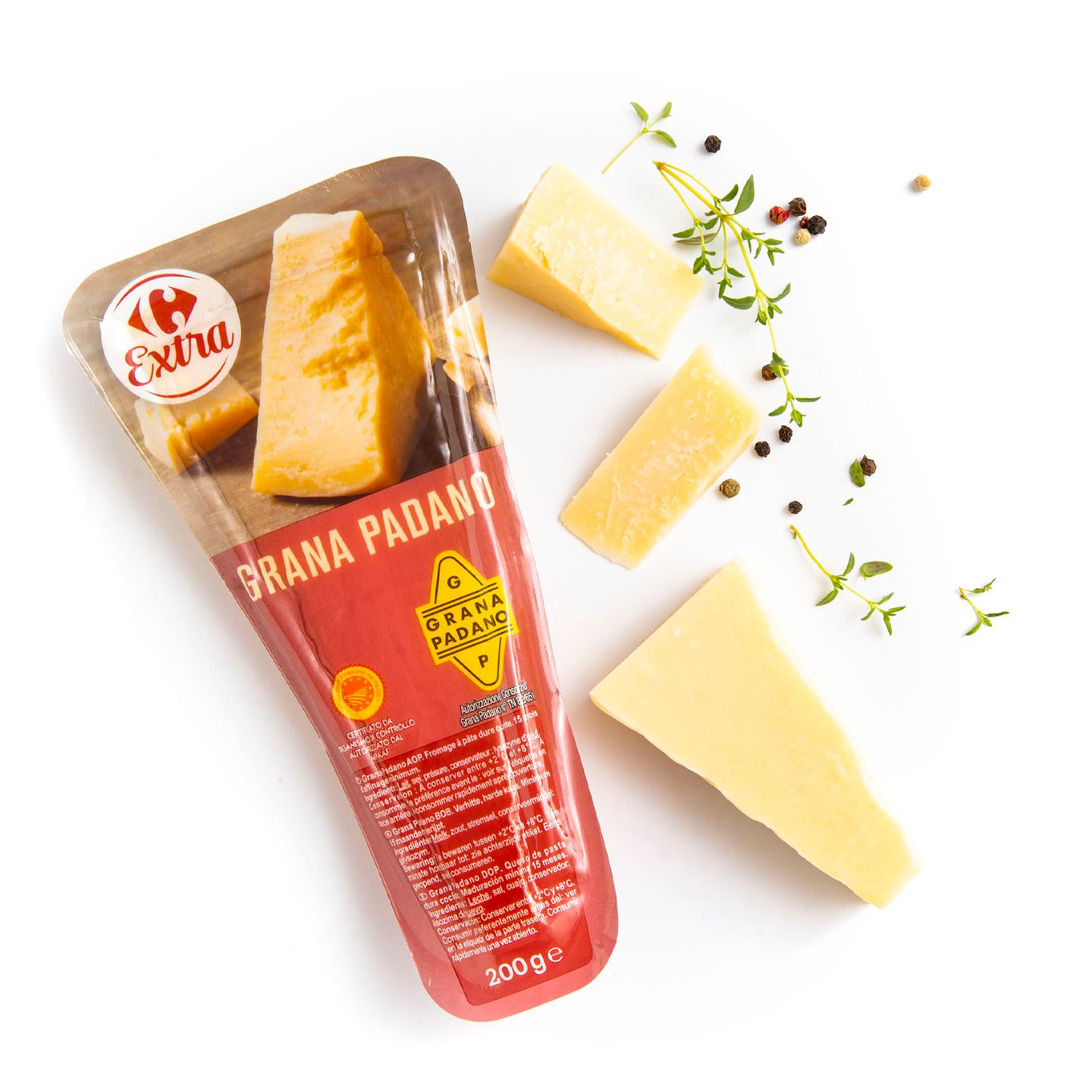 Brânză tare Grana Padano Carrefour Extra 200g